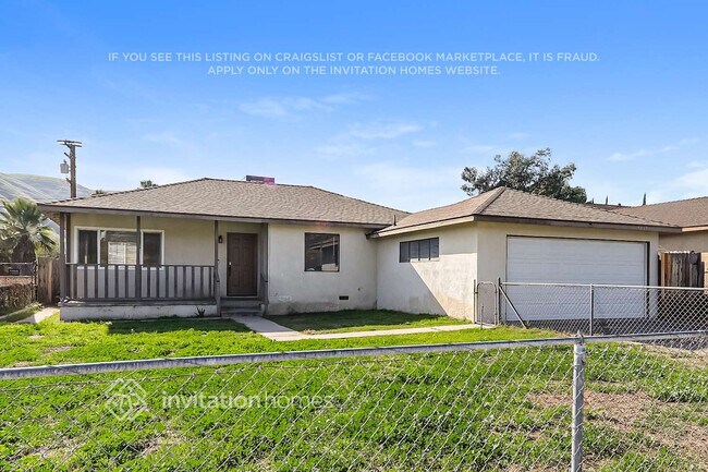 Building Photo - 1463 Sheridan Rd