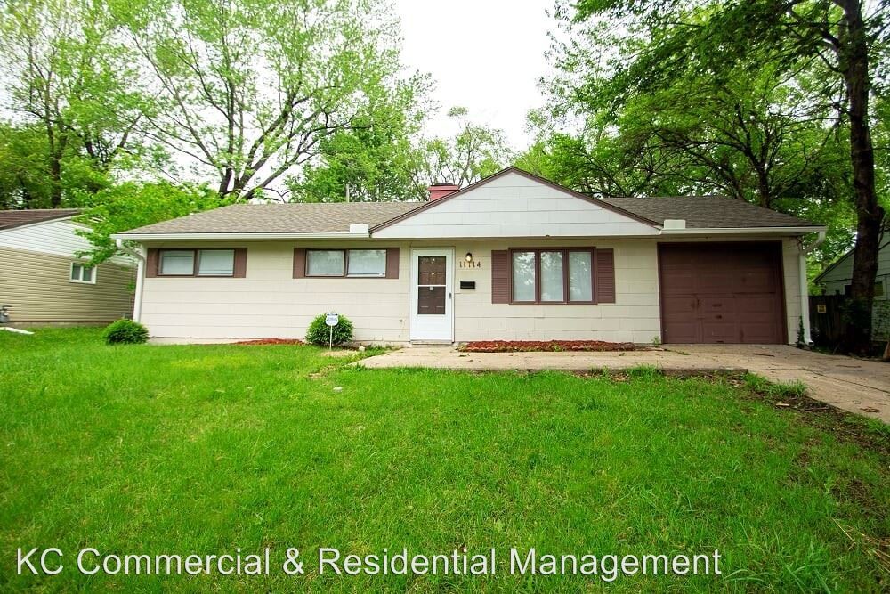 Primary Photo - 3 br, 1 bath House - 11114 Bristol Terrace