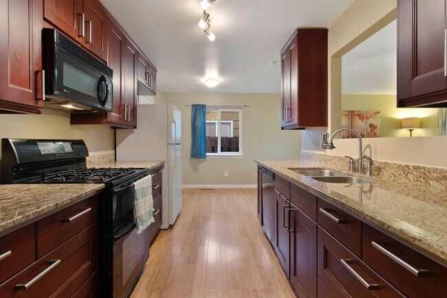 Foto del edificio - 1500 60th Ave