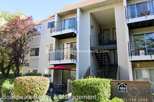 Foto del edificio - 2 br, 2 bath House - 1060 E Quail Park Dr ...