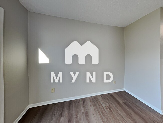 Foto del edificio - 6048 Long River Ln