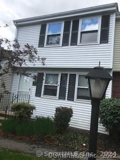 Primary Photo - 15 Persimmon Ln
