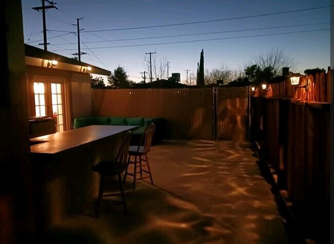 Building Photo - 241 S Gateway Blvd