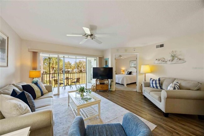 Building Photo - 433 Cerromar Ln