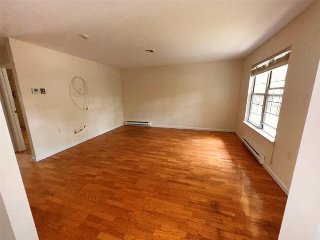Building Photo - 465 Oldham Ct