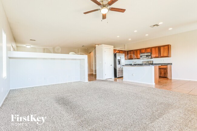 Foto del edificio - 33827 N Slate Creek Dr