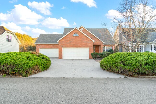 Building Photo - 10066 Highgate Cir