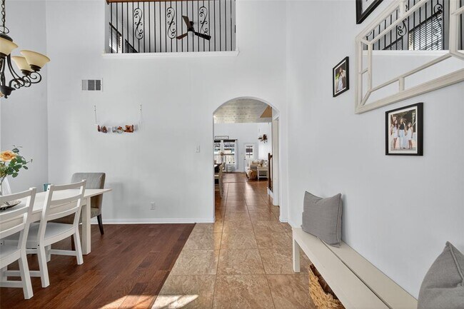 Foto del edificio - 2422 Blue Jay Ln