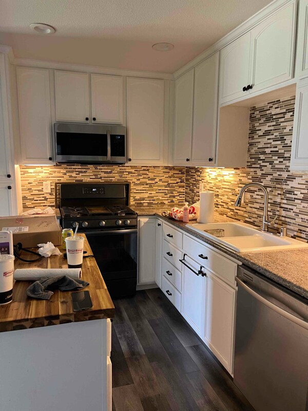 Foto del edificio - 606 E B St