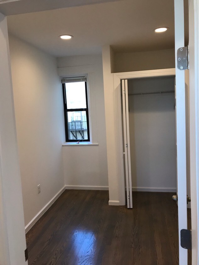 19 Peterborough St, Boston, MA 02215 Apartments in Boston, MA