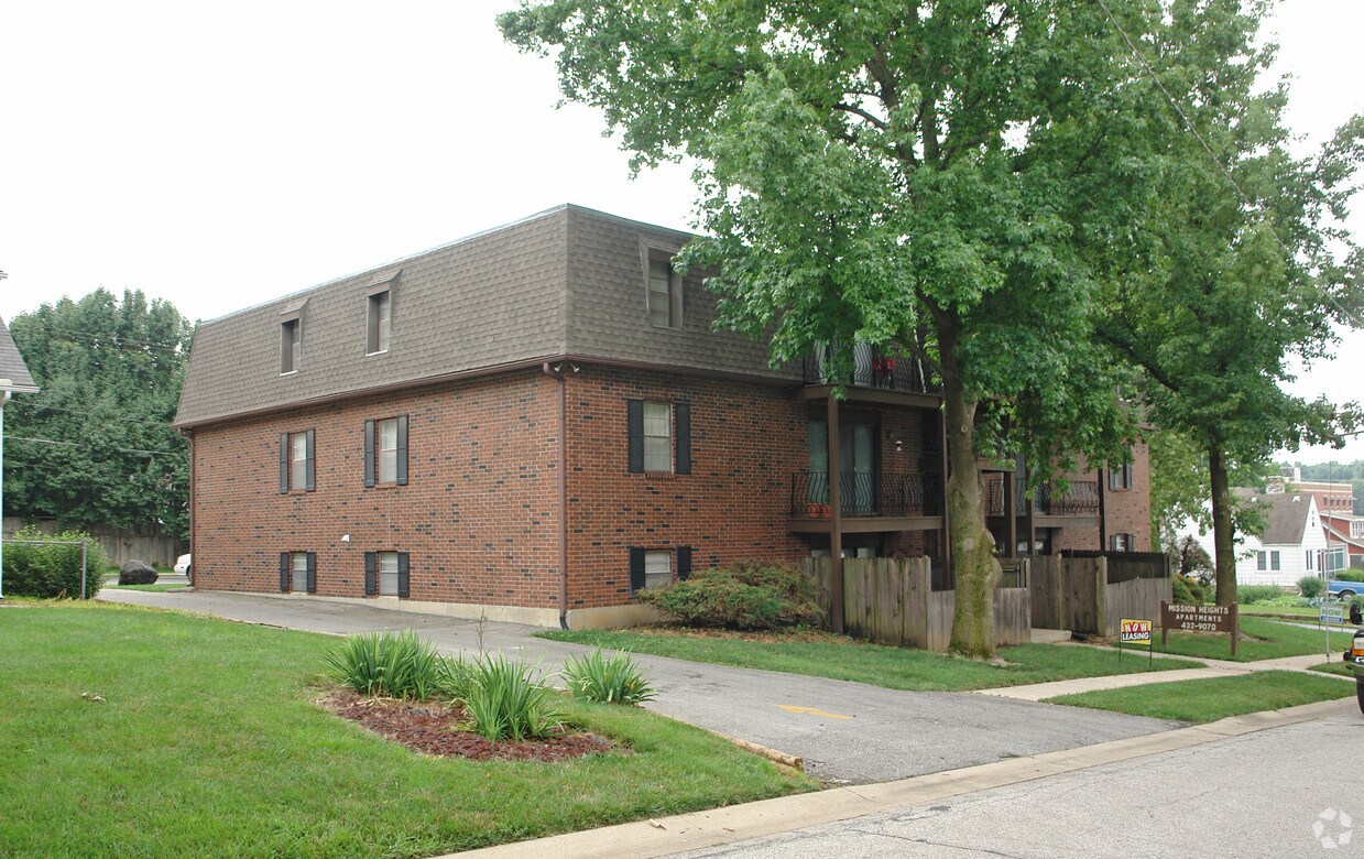 mission heights apartments mission ks apartments com