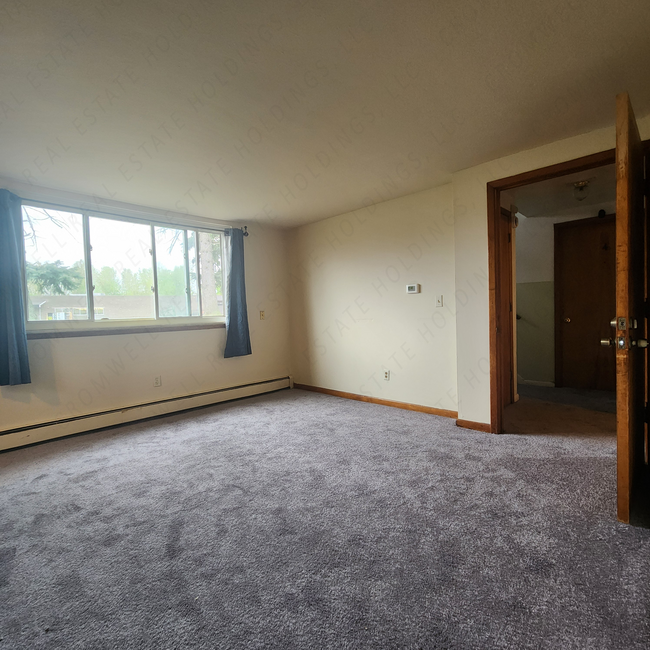 Living Room Angle #2 - 1208 Tower BlVD