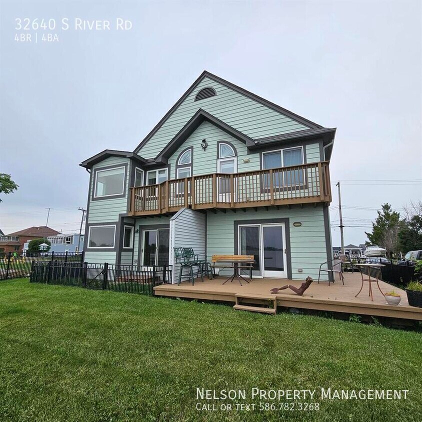 Primary Photo - 32640 S River Rd