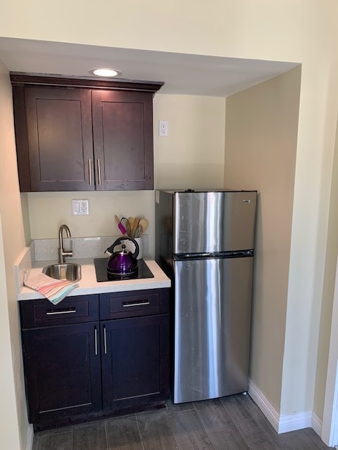 Kitchen - 629 Prescott St