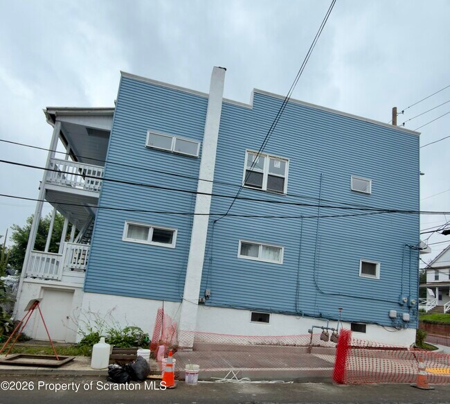 Foto del edificio - 450 Main St