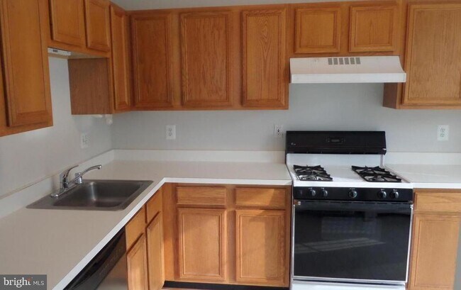 Foto del edificio - 46614 Drysdale Terrace