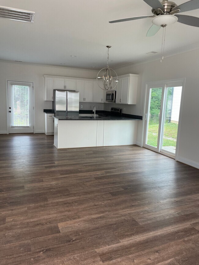 Foto del edificio - 105 Solis Ct