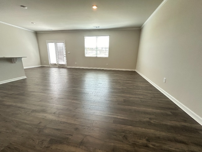 Building Photo - 5135 Tulip Sq