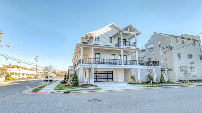 Building Photo - 101 S Madison Ave