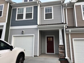 Building Photo - 1329 Maplesmith Wy