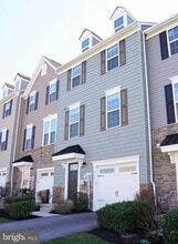 Building Photo - 132 Mulberry Dr