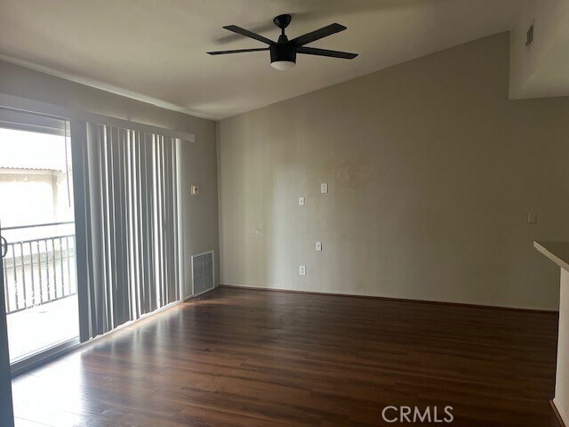 Foto del edificio - 74606 Driftwood Dr