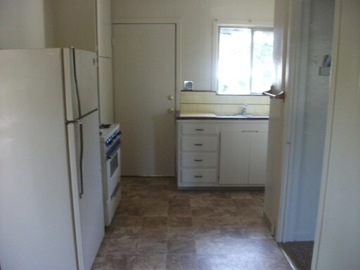 Building Photo - 511 Sunset Dr