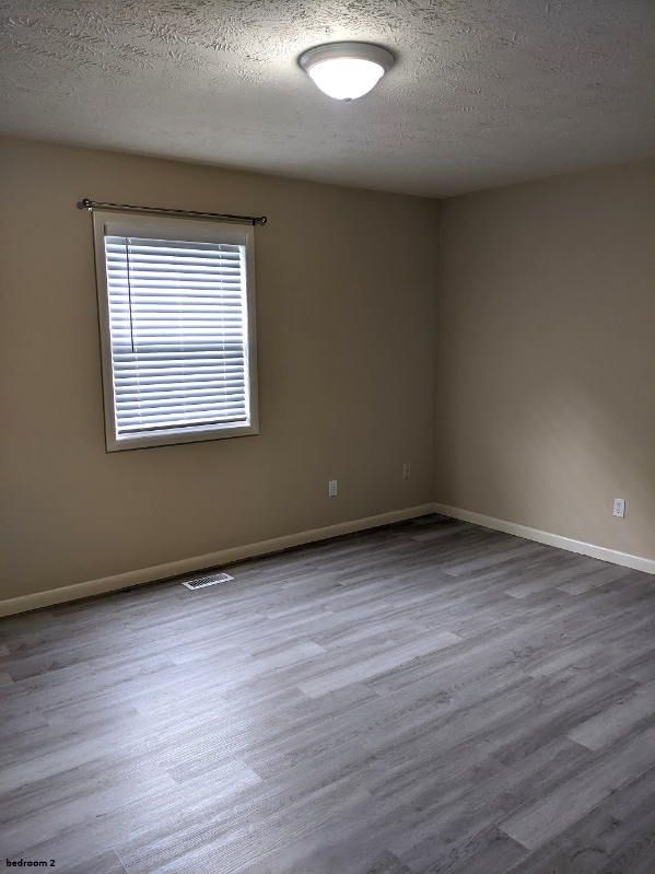 Building Photo - 5843 Aftonshire Dr