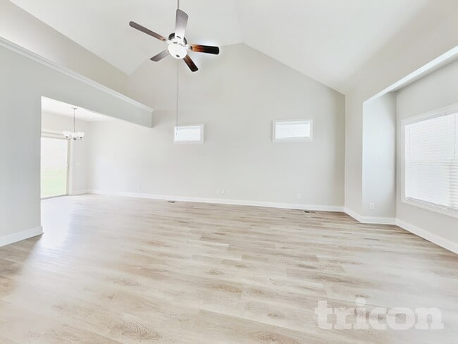 Foto del edificio - 839 S Westland Ave