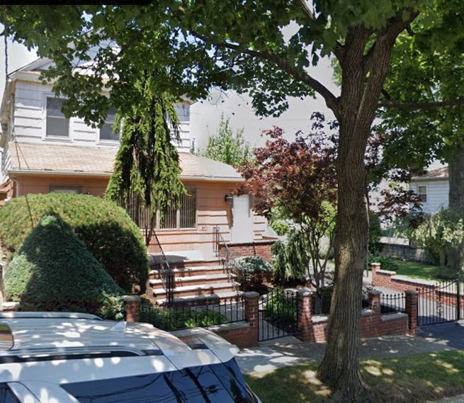 Primary Photo - 15043 8th Ave