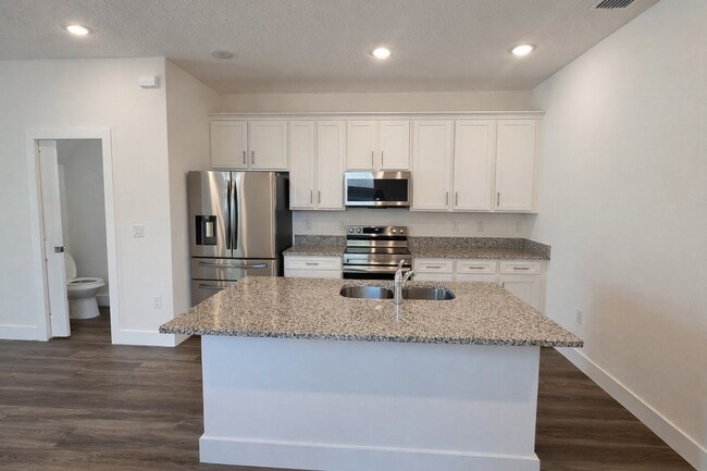 Building Photo - 3609 N 53rd St