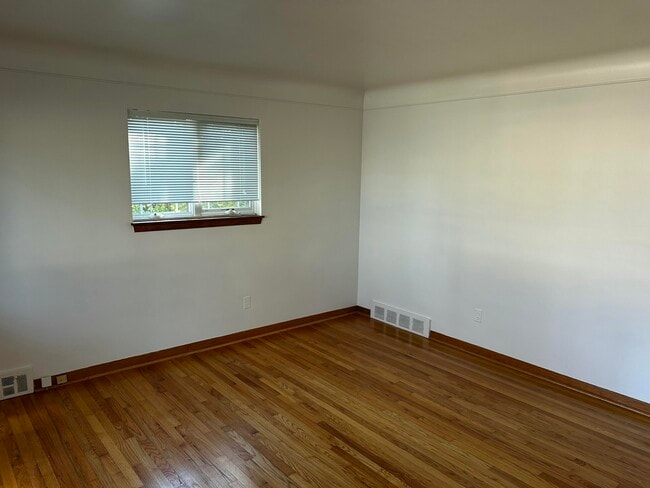 Foto del edificio - 1641 Fairview Ave