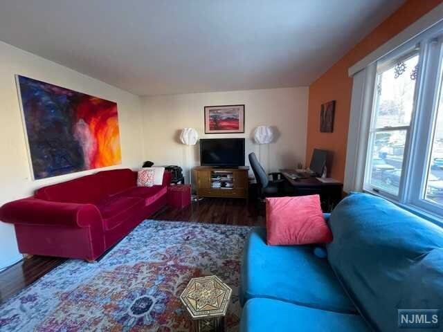 Building Photo - 83 Feronia Way