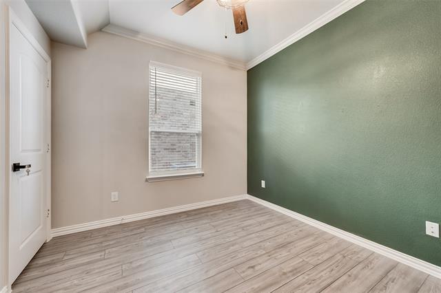 Building Photo - 1116 Rumble Dr