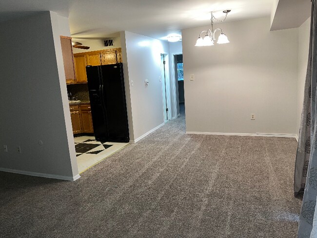 Building Photo - 207 N 40th St
