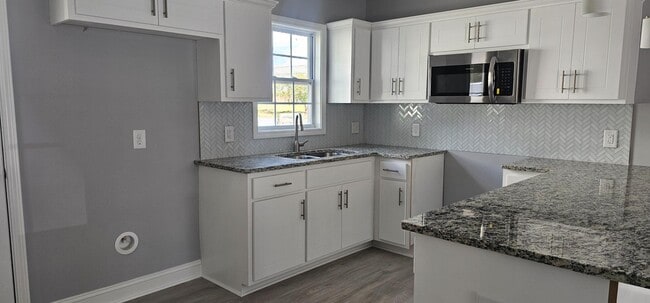 Building Photo - 1265 Cross Creek Cir