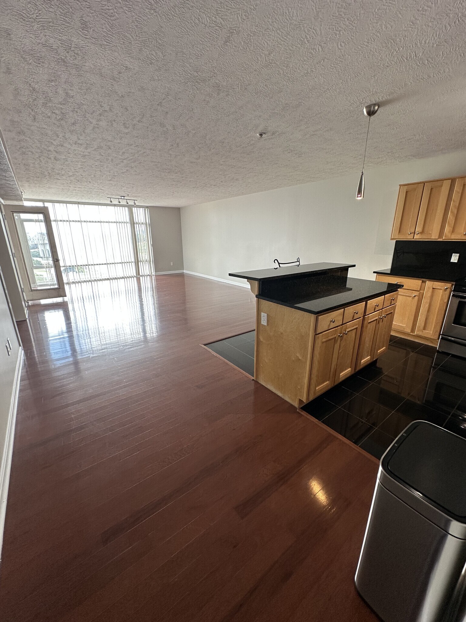 2222 Detroit Ave Cleveland, OH 44113 – photo 5