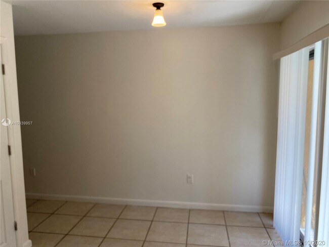 Building Photo - 4511 Treehouse Ln
