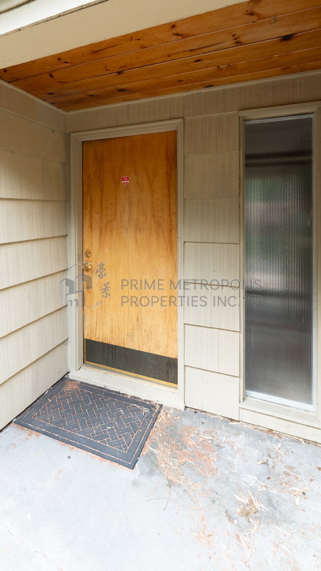 Building Photo - 12045 25th Ave NE