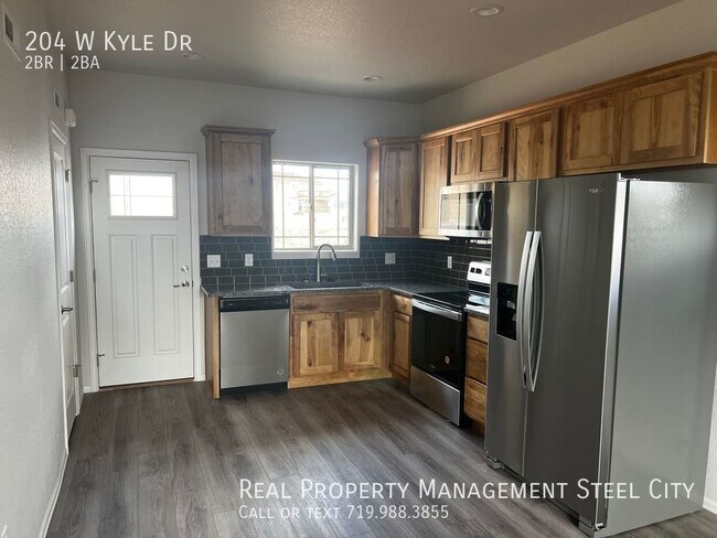 Foto del edificio - 204 W Kyle Dr