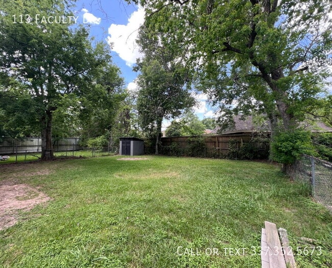 Building Photo - 113 Faculty Dr