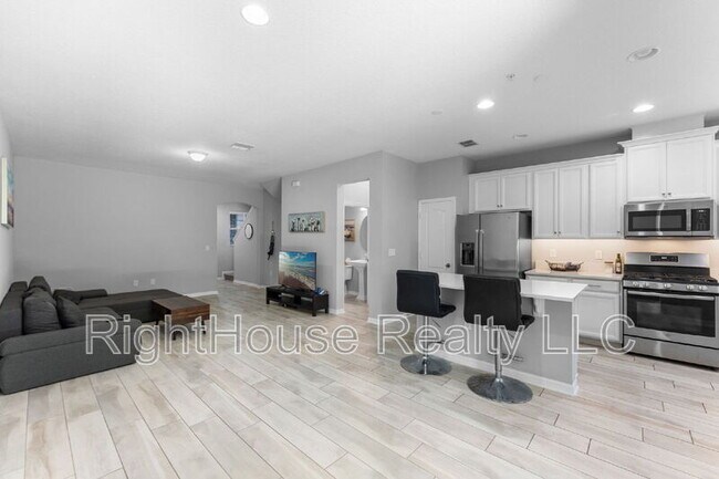 Foto del edificio - 323 Rustic Loop