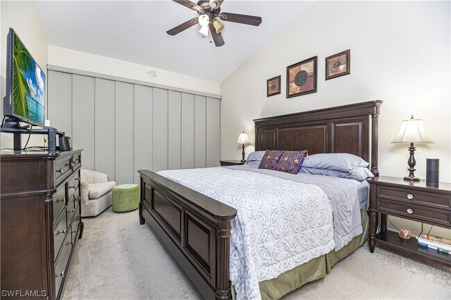 Foto del edificio - 1410 Tiffany Ln