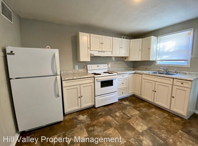 Building Photo - 1 br, 1 bath House - 2902 S 5th St