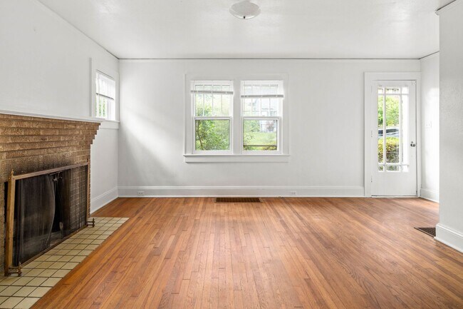 Foto del edificio - Charming Kenilworth Home