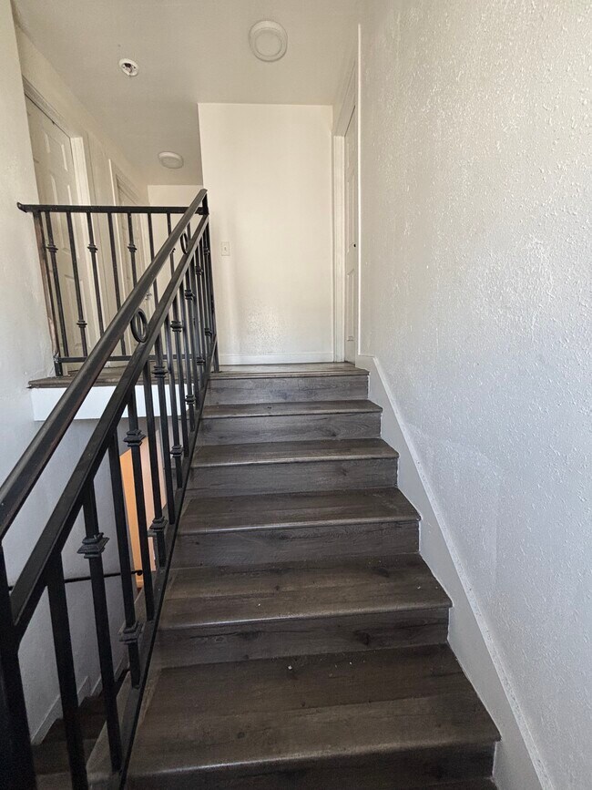 Foto del edificio - 4059 Brighton Ave