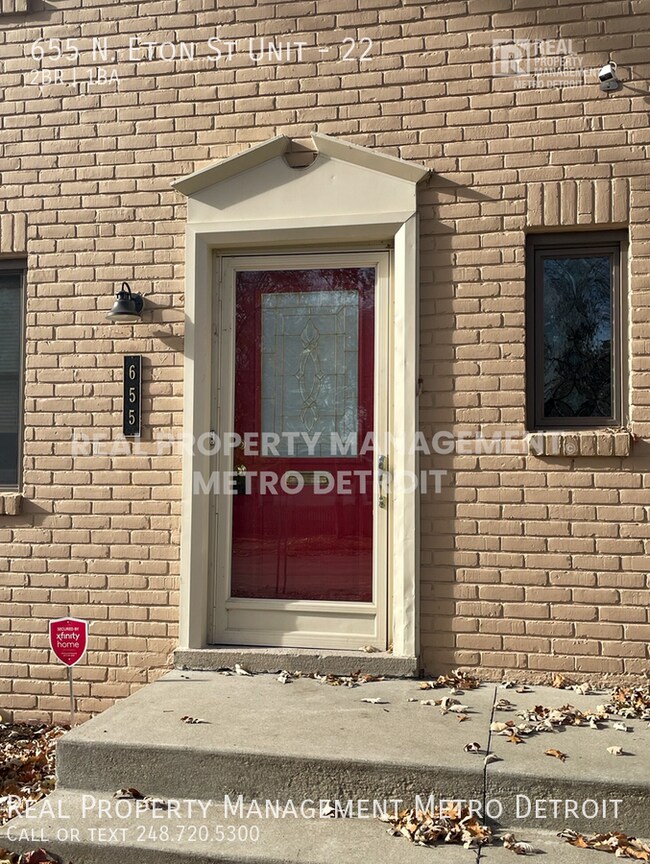 Building Photo - 655 N Eton St