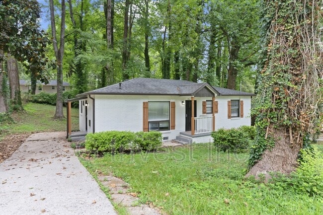 Photo - 312 Banberry Dr SE House