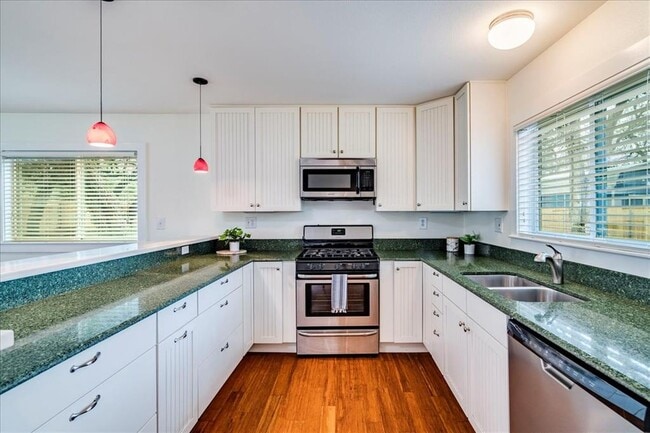 Foto del edificio - 2505 Riddle Rd