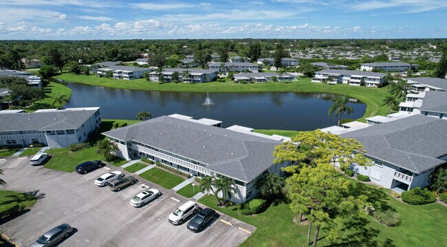 Foto del edificio - 2830 SW 13th St